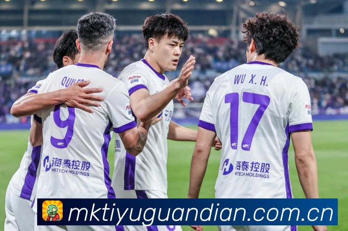 从贫民窟少年到足坛足球生涯高光与竞技价值解析-深度解析 从贫民窟少年到足坛足球生涯高光与竞技价值解析-深度解析